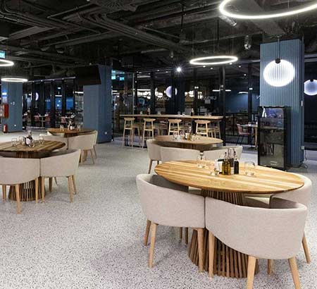 Restaurant dining<br /> Bistro Urban